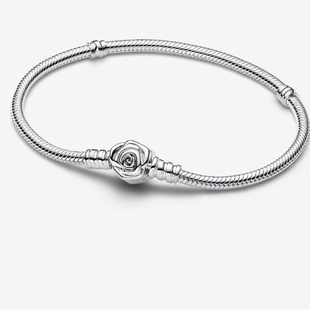 Pandora Rose in Bloom bracelet